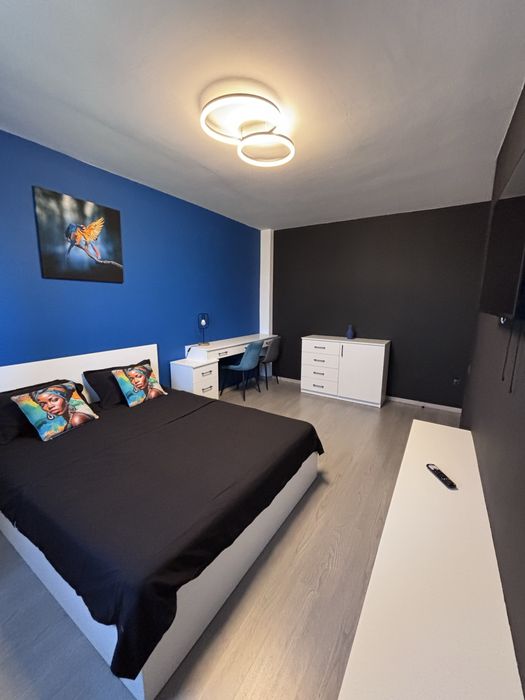 Apartament 2 camere de lux+loc de parcare.