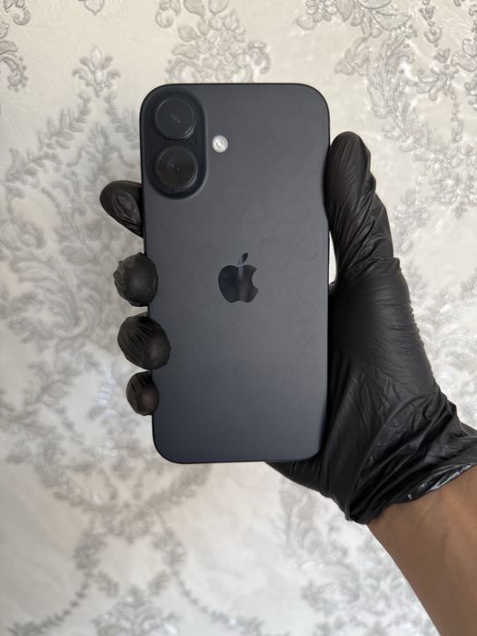 Продам iPhone 16.
