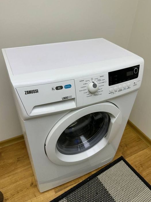 Zanussi 5кг автомат машинка
