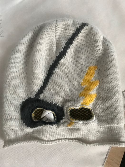 Бебешка шапка Бенетон