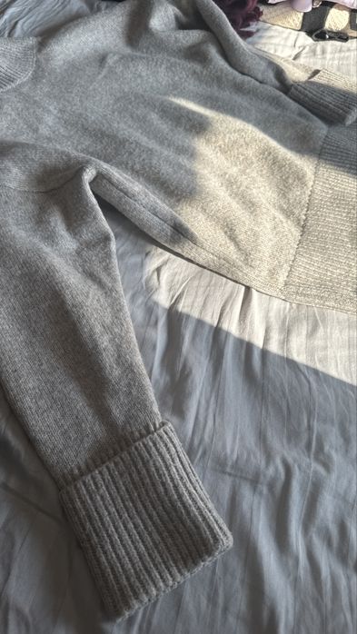 Дамски пуловери Асос