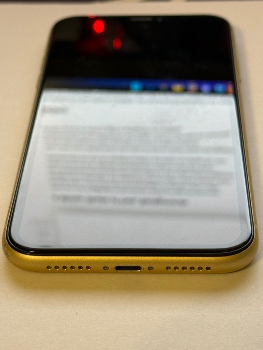 Apple iPhone XR – 128 GB