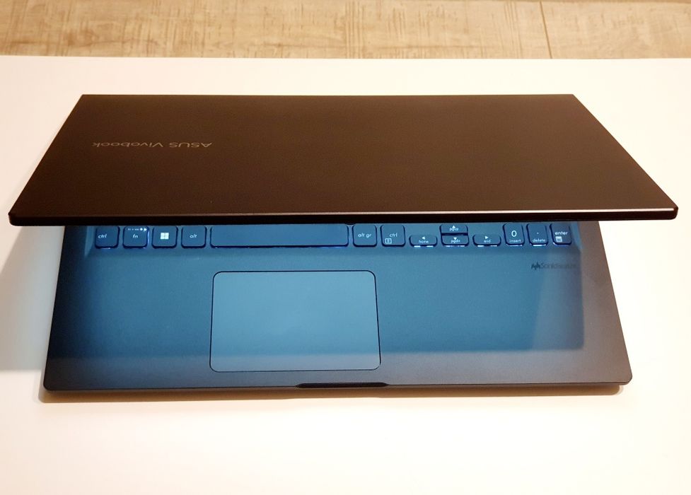 Laptop Asus Vivobook R1500E 15.6 FHD i3 1115G4 16Gb DDR4 Ram  250Gbm.2