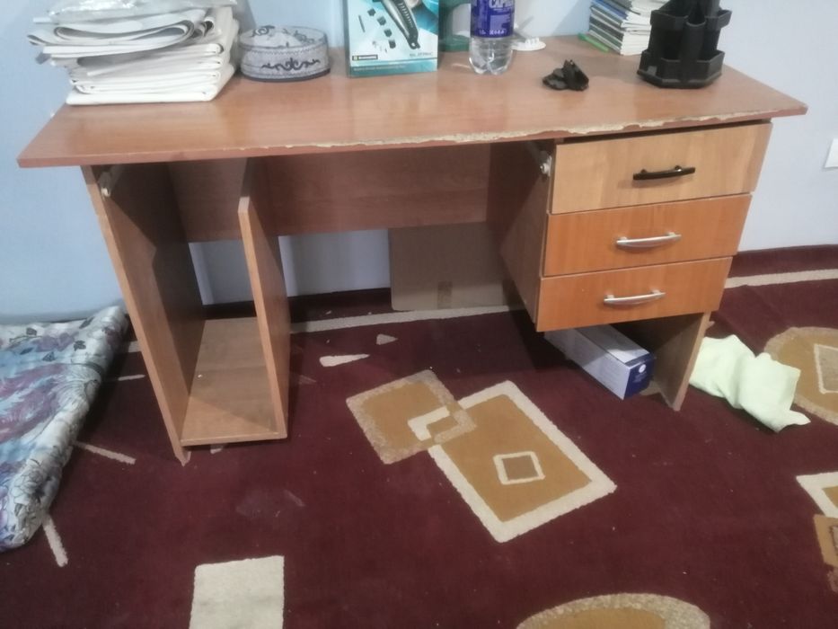 Стол письменный стол