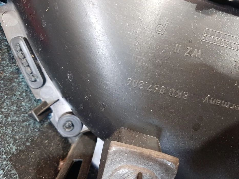 fata tapiterie usa dreapta spate audi a4 b8   8k0867306