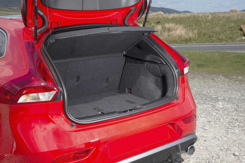 Кора за багажник Volvo V40 II 2012–2019