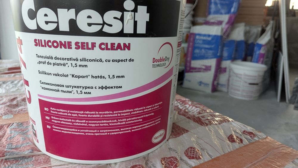 Vând tencuiala decorativa