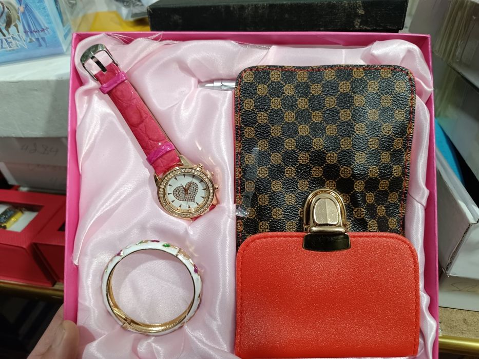 Женский набор на праздник