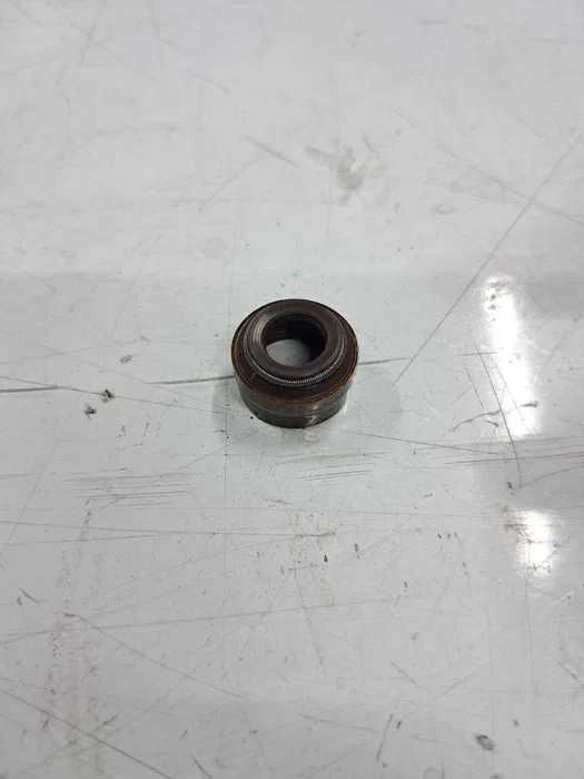 Original va ne original salniklar SKT / DEUTZ