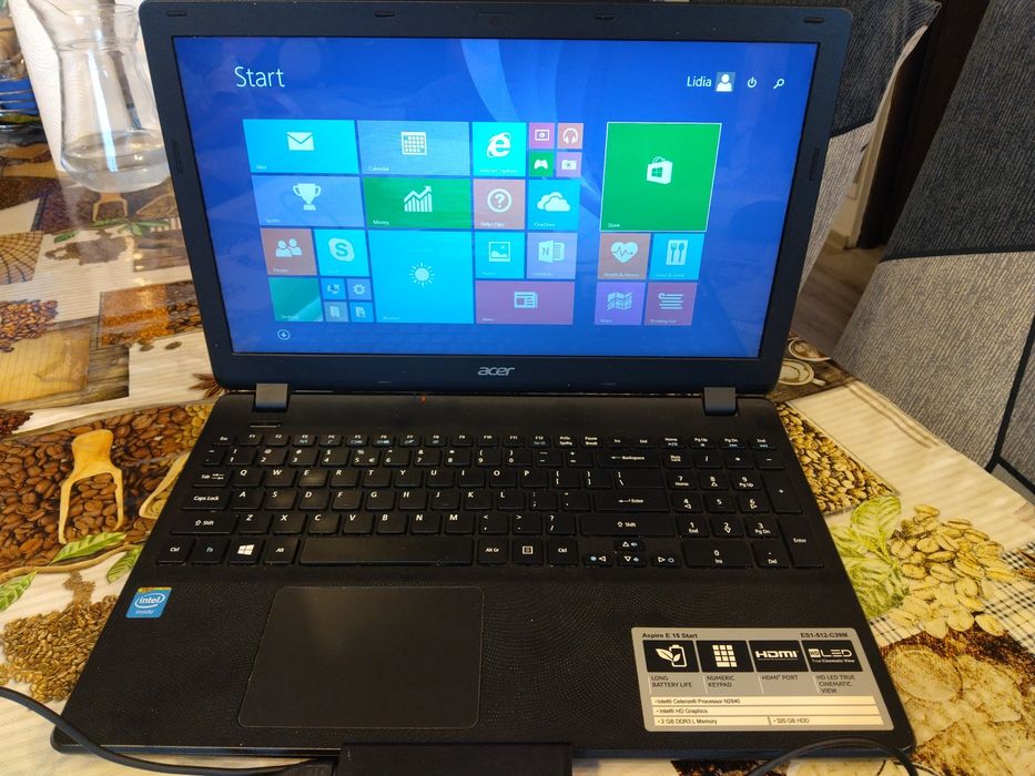 Vînd Urgent Laptop,Tricicleta,aspirator