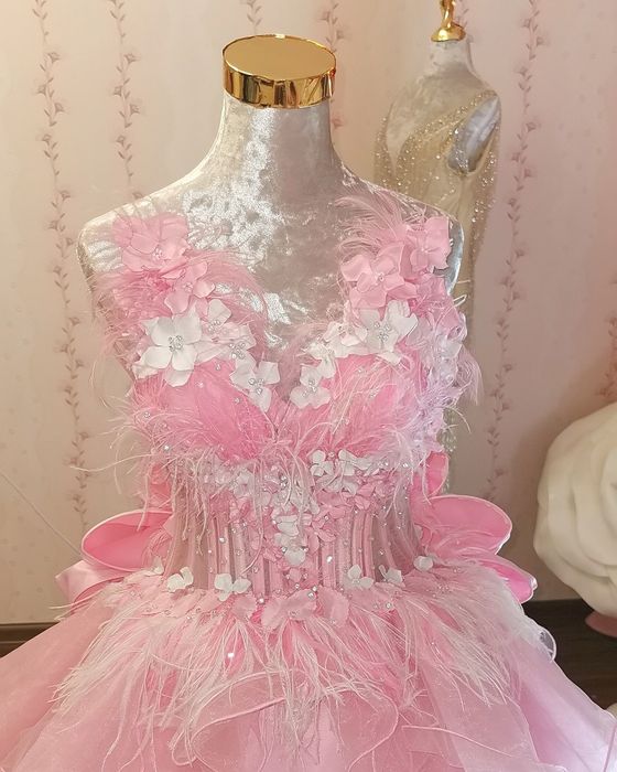 Полностью ручная работа..РОЗА