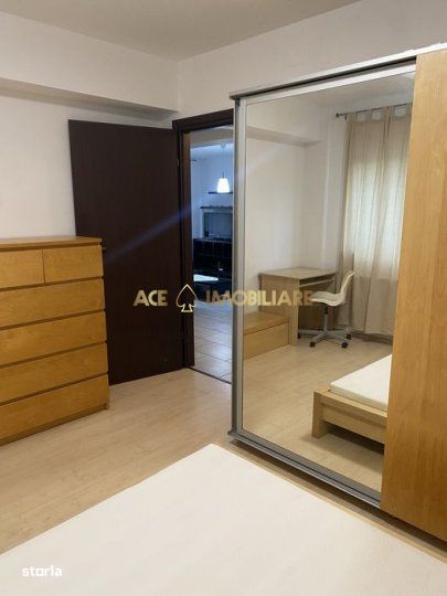 3 Camere de inchiriat | Metalurgiei | Metrou | Centrala Propie