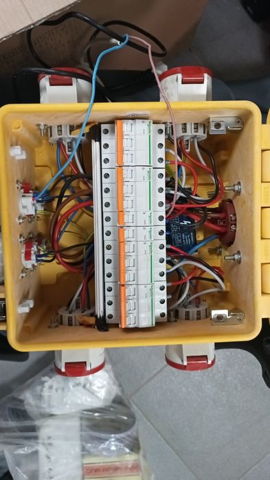 Электрик со стажем