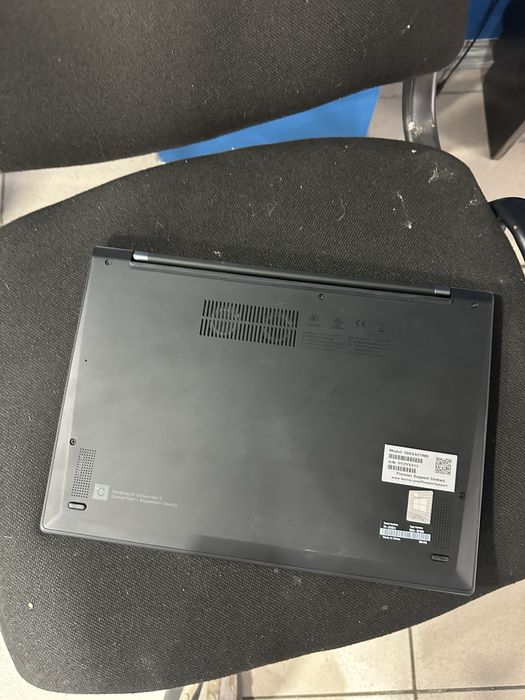 Lenovo x1 carbon gen 9 i7 1185g7 16gb ssd 512gb touch