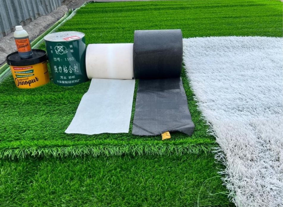 Футбольный искусственный газон