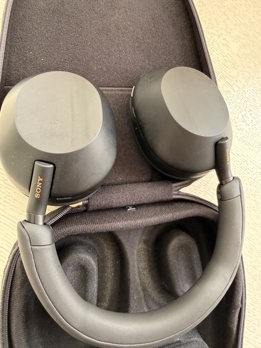 Нацшники оригинальные Sony WH-1000XM5
