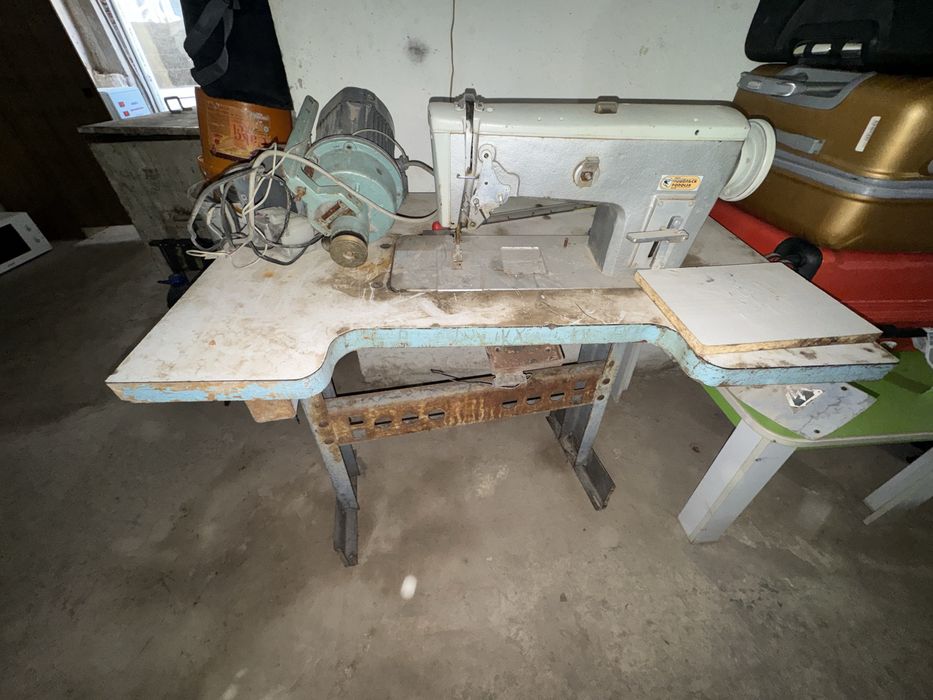 Chexol tikadigan mashina