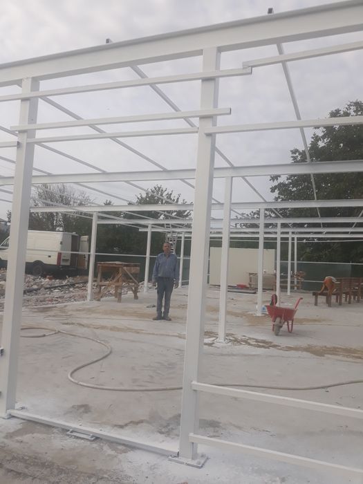 Hale ferme structuri metalice  din profile  ipe și din țeava