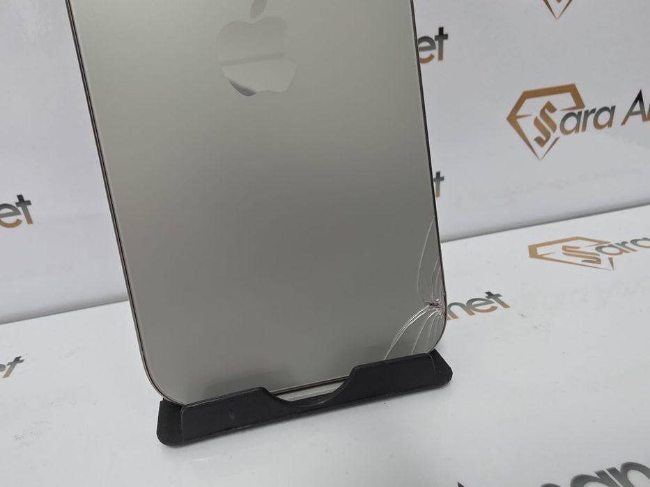 Iphone 16 Pro 128Gb ( baterie 93% ) Sara Amanet