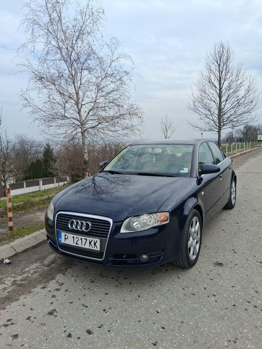 Продавам Ауди А4 Б7