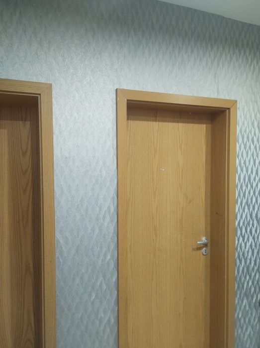 Продавам интериорни врати