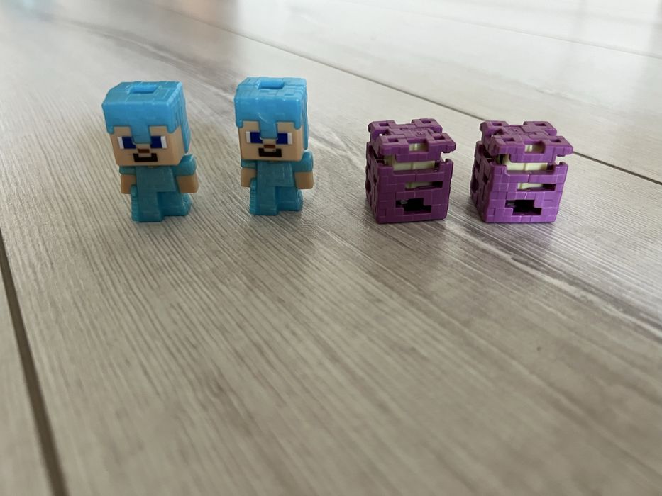 Продам киндер игрушки