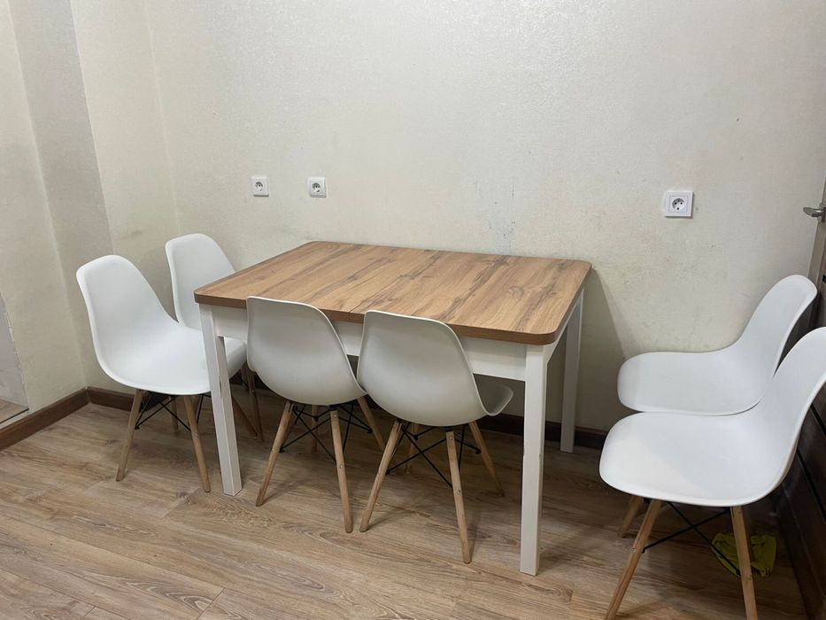 Продаю стол и 6 стульев 50 тыс тг