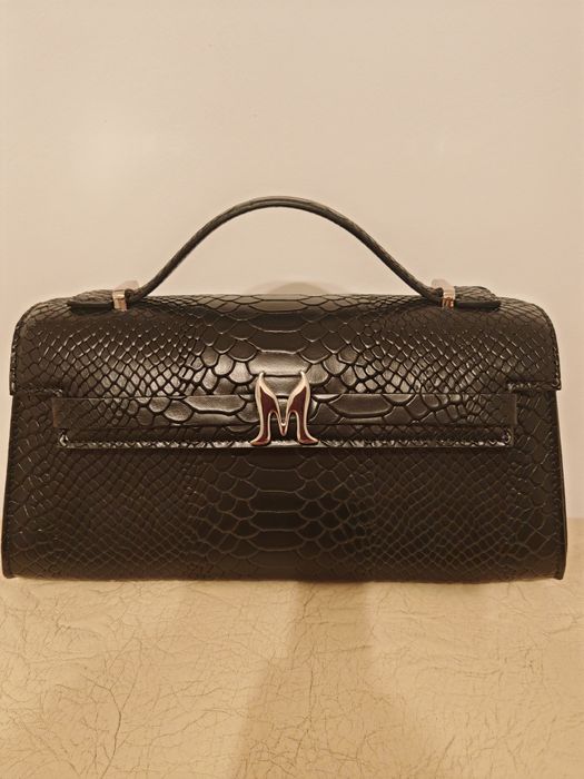 Vând geanta Marelbo