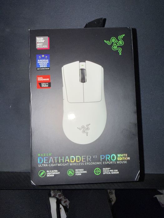 Razer DeathAdder v3 pro white