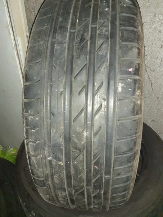 Летни гуми 225/55 нокиан