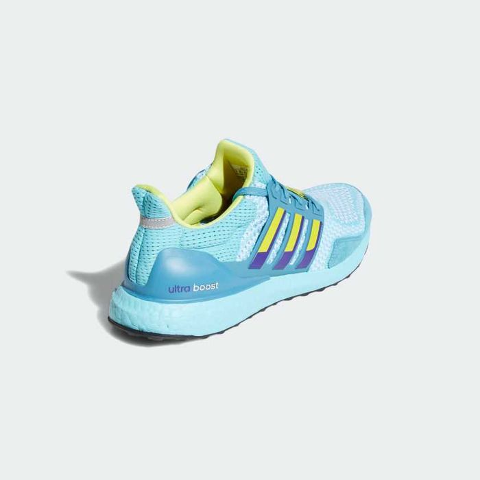 Оригинални дамски маратонки * ADIDAS ULTRABOOST DNA 5.0 *EU38 2/3