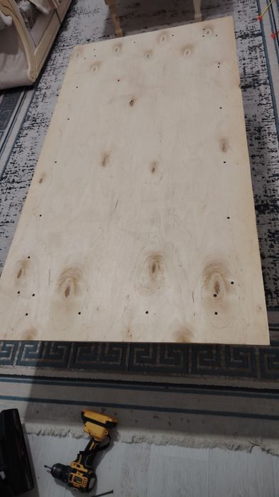 Жер стол сатылады