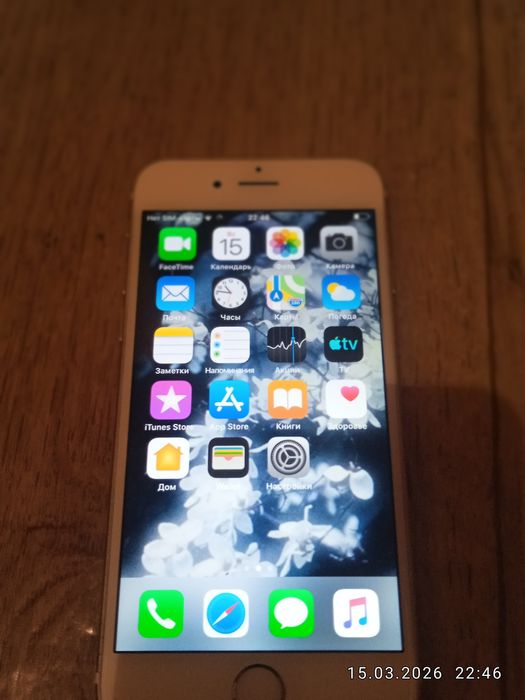 Продается айфон 6