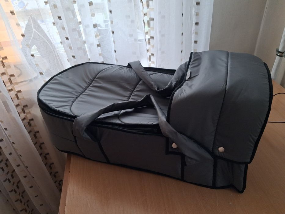 Продам сумку переноску для новорожденных