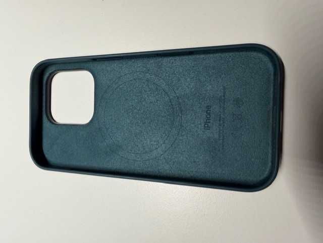 Vand Husa Originala Apple iPhone 16 Pro