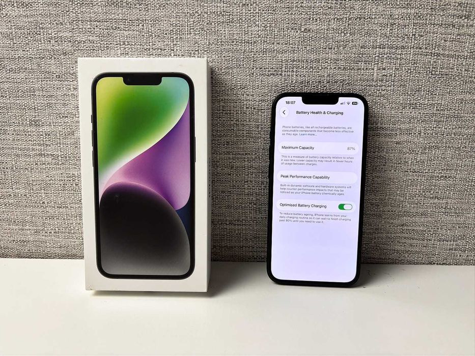 iPhone 14 Midnight 128 Gb 5G stare foarte buna la cutie