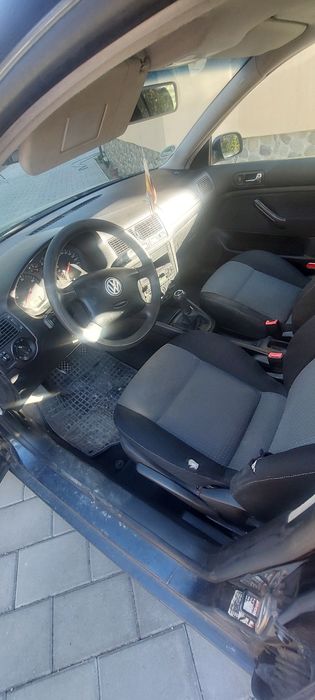 GOLF 4 2005 ,înmatriculat, toate actele la zi