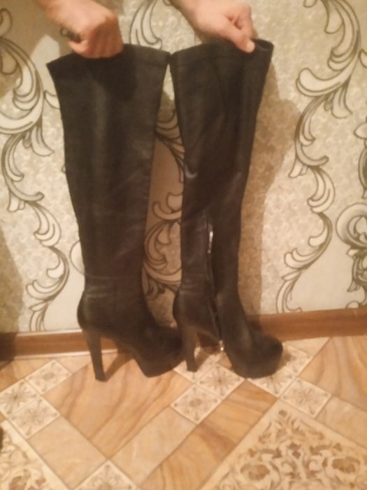 Цвет черный демисезаные