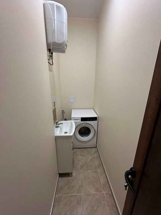 Дава се под наем Многостаен апартамент в Пловдив, Център - 88 кв.м за 847.62 € - Снимка #11