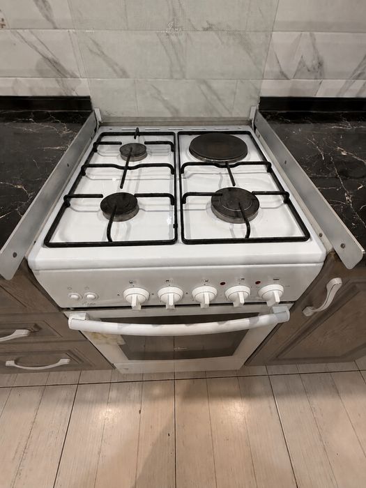 Продам кухонный гарнитур