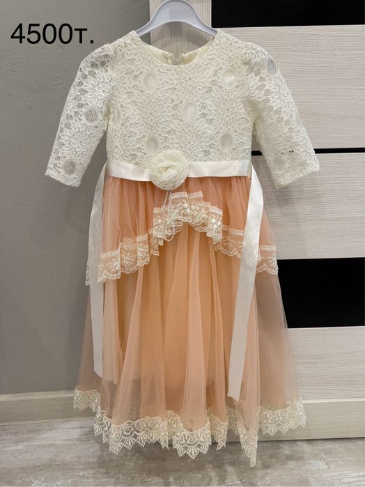 Платье детское нарядное