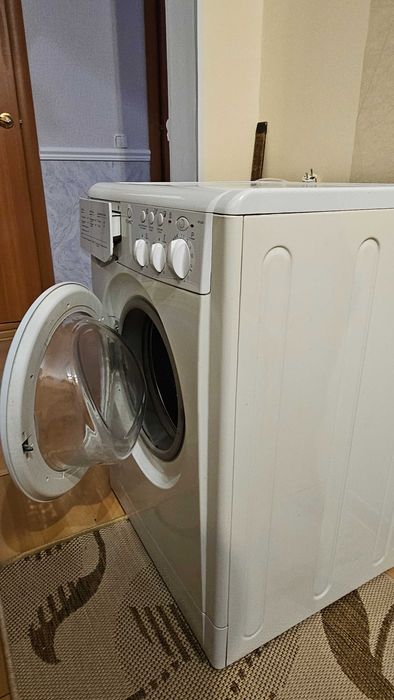 Стиральная машина б/у