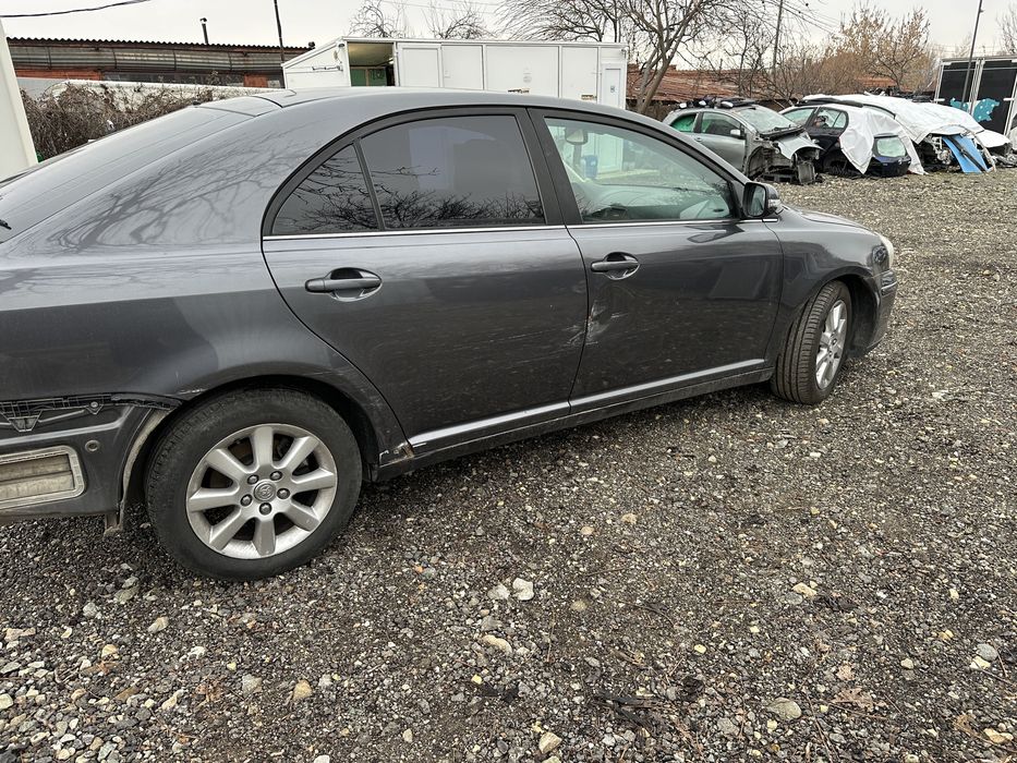 Toyota Avensis Тойота Авенсис 2.2d4d 150кс на части!