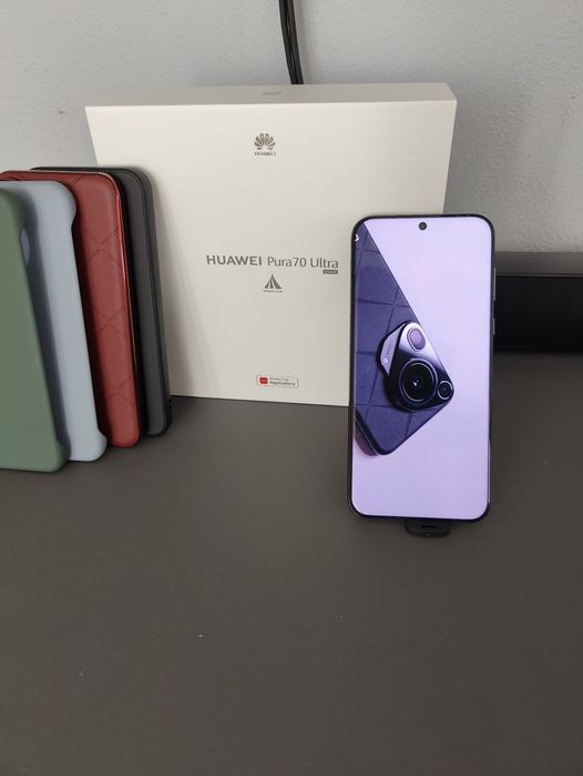 Vând Huawei Pura 70 Ultra, garanție încă un an.