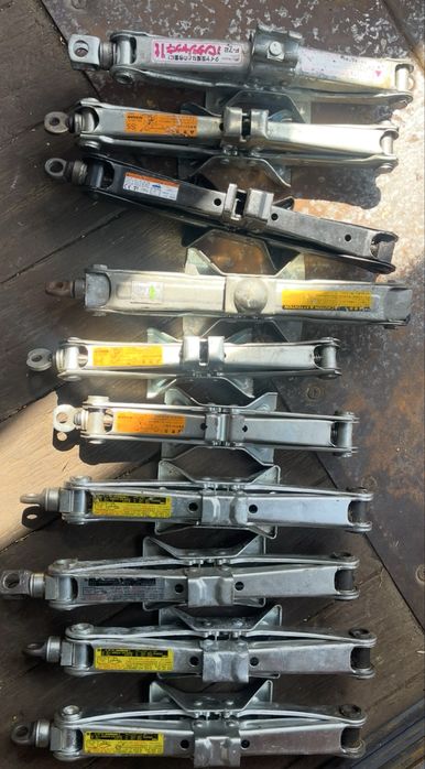 Домкраты автомобильные