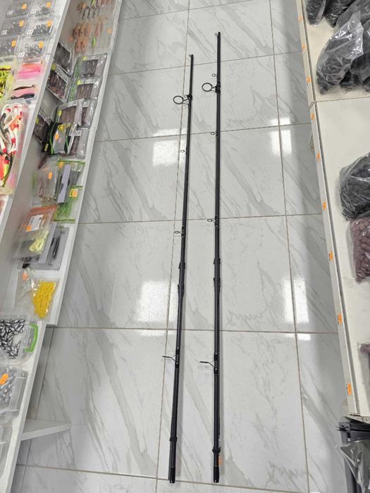 Спод въдица Formax Thunder Spod 5 lbs