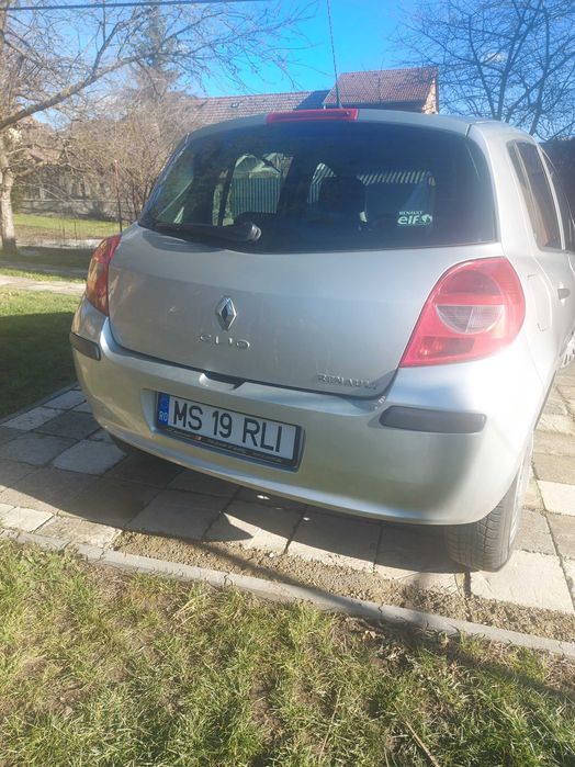 RENAULT CLIO 1.5 dci 2007