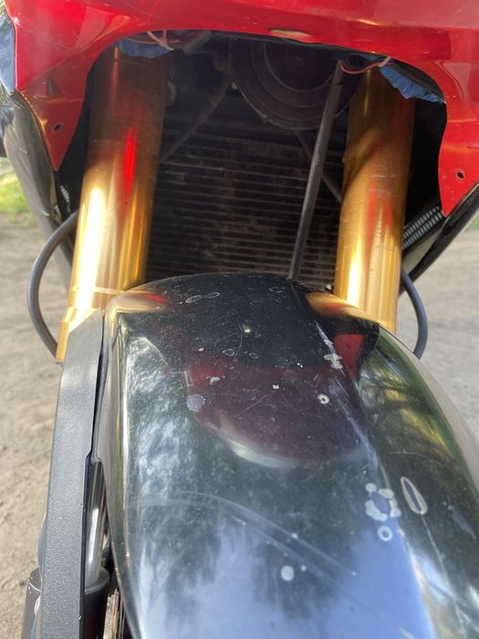 Продам спортивный мотоцикл