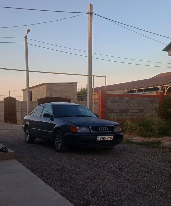Продам Ауди 100 С4