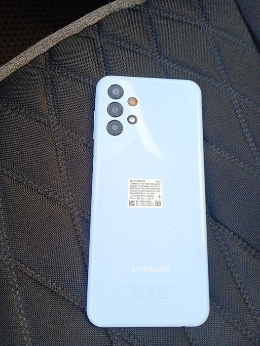 Сотовый телефон самсунг